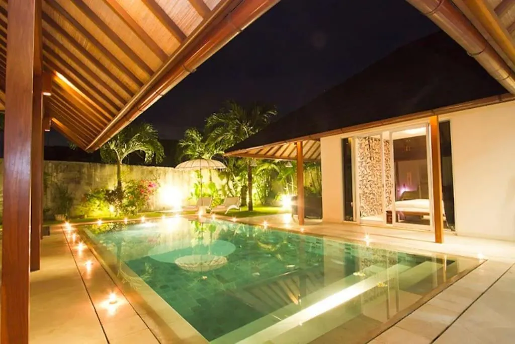 Serenity Villa 4 Bedrooms Big Pool סמיניאק 0*,