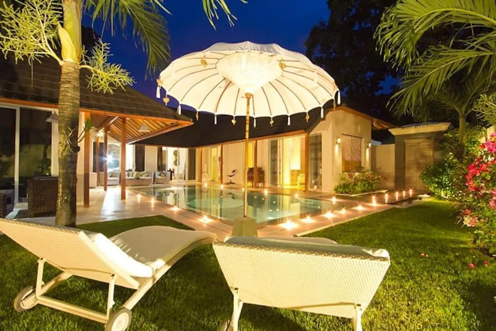 Serenity Villa 4 Bedrooms Big Pool סמיניאק